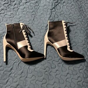 High heel Women Rima Boots size 7.5